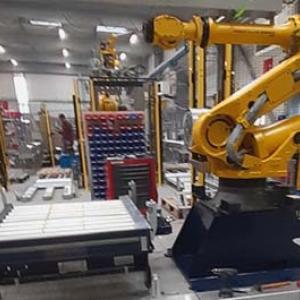 Los robots se utilizan para manipular productos peligrosos